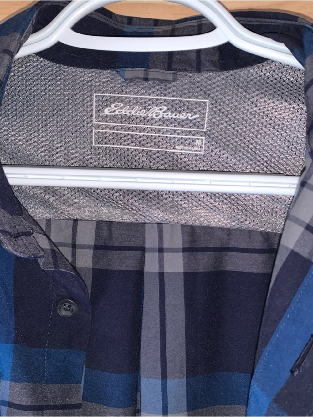 Eddie Bauer Adventure Outdoor Blue and Gray Plaid Button-Down Shirt Men's Medium - Picture 3 of 10
